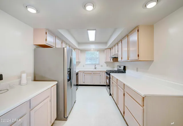 $2,500 | 408 Anemone Street, Panama City Beach, FL 32413