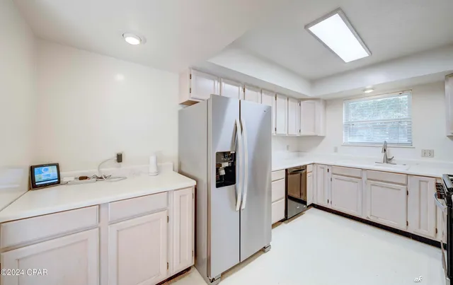 $2,500 | 408 Anemone Street, Panama City Beach, FL 32413