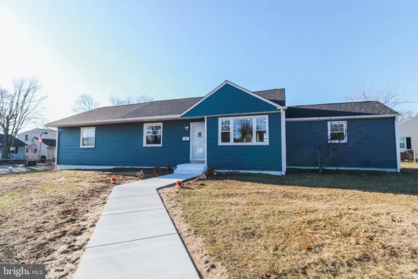 $429,900 | 35 Farnsworth Avenue, Maple Shade, NJ 08052