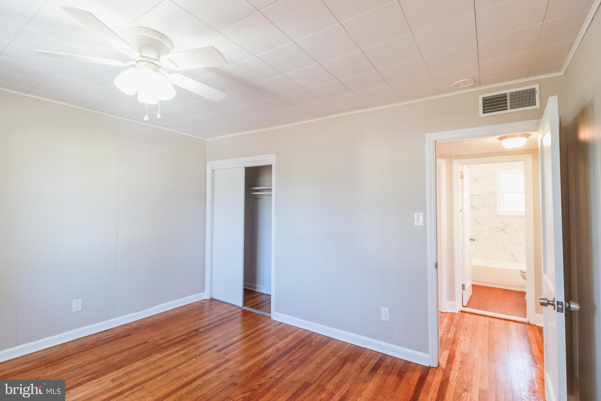 35 Farnsworth Avenue Maple Shade, NJ 08052 - Photo 18 of 29