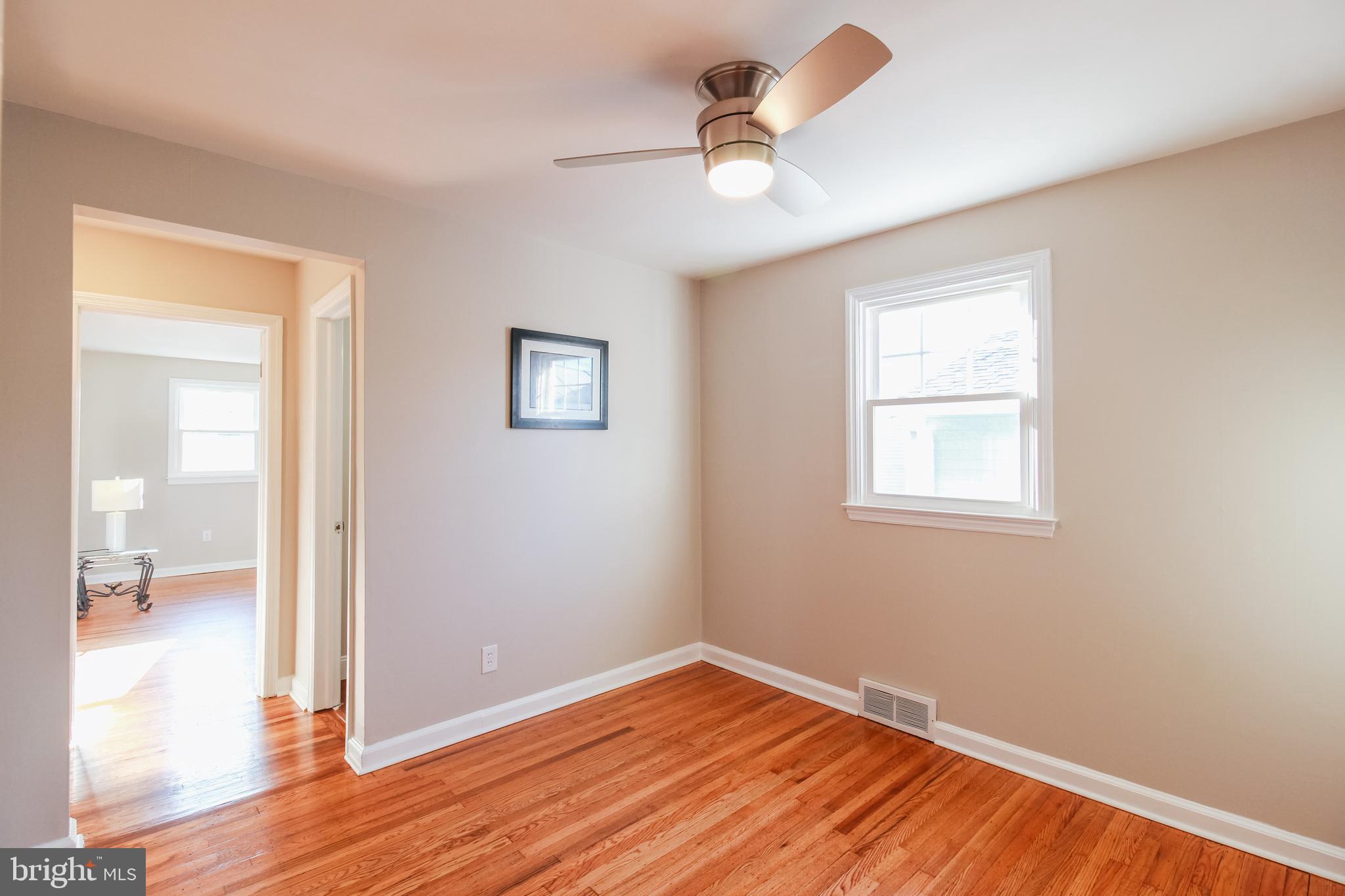 35 Farnsworth Avenue Maple Shade, NJ 08052 - Photo 20 of 29 Den