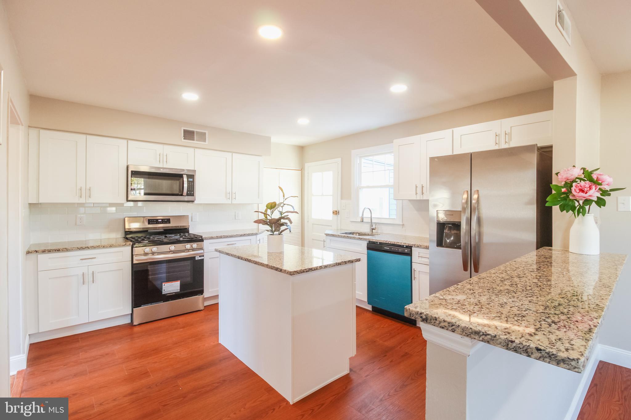 35 Farnsworth Avenue Maple Shade, NJ 08052 - Photo 9 of 29