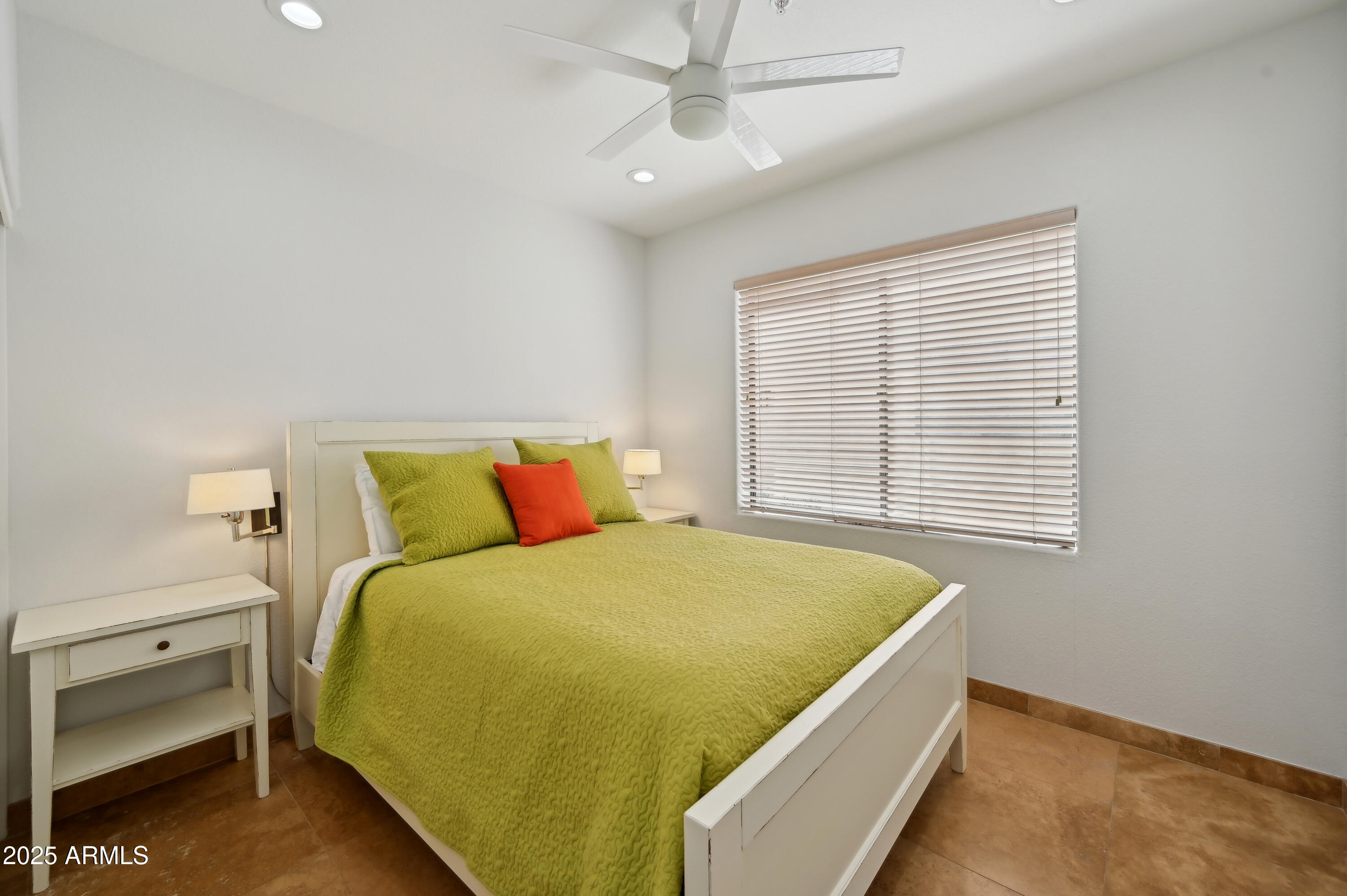 7222 East Gainey Ranch Road, Unit 142 Scottsdale, AZ 85258 - Photo 17 of 45 Downstairs bedroom