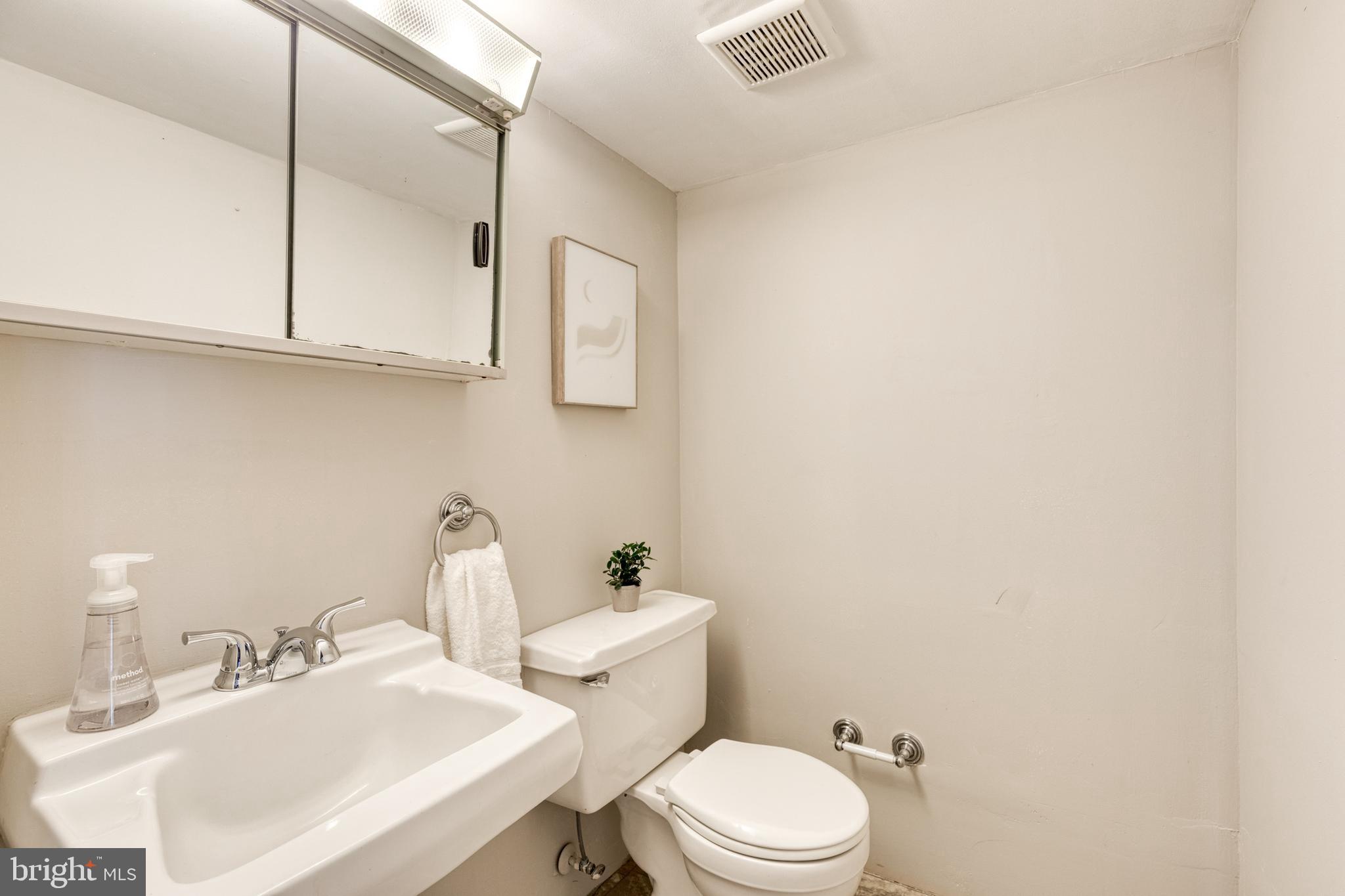 12 Shadowbrook Court Rosedale, MD 21237 - Photo 24 of 25 Gallery Image 24
