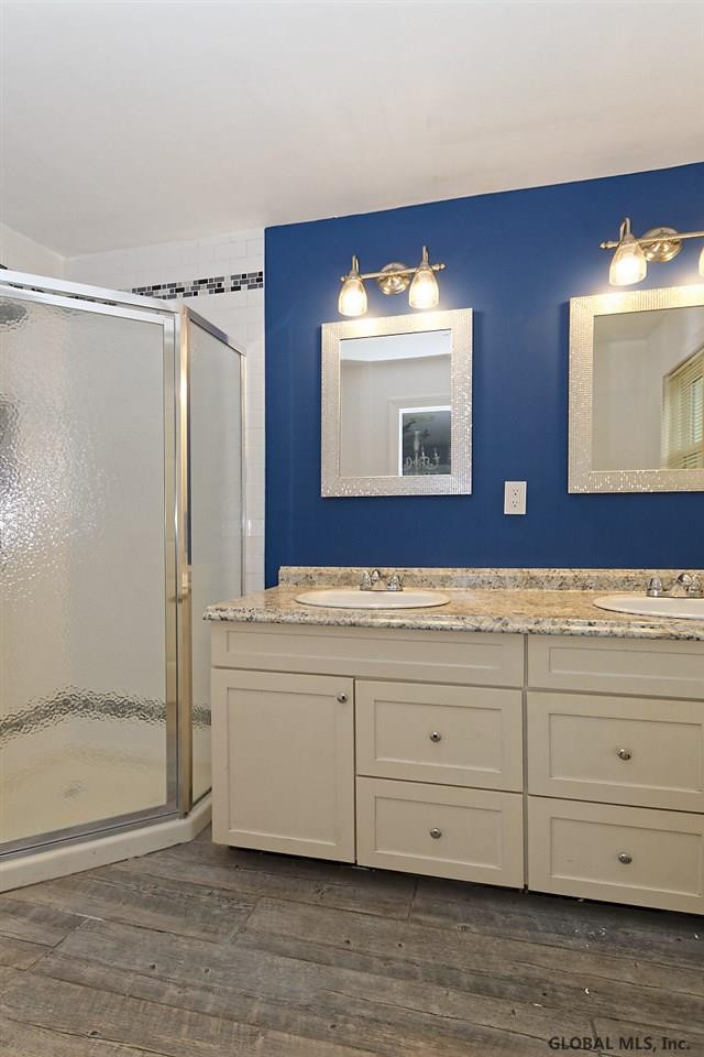 130 Guideboard Road Halfmoon, NY 12188 - Photo 8 of 34 Photo 8