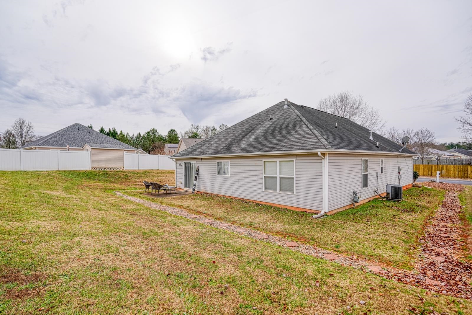 610 Branch View Drive Boiling Springs, SC 29316 - Photo 37 of 47