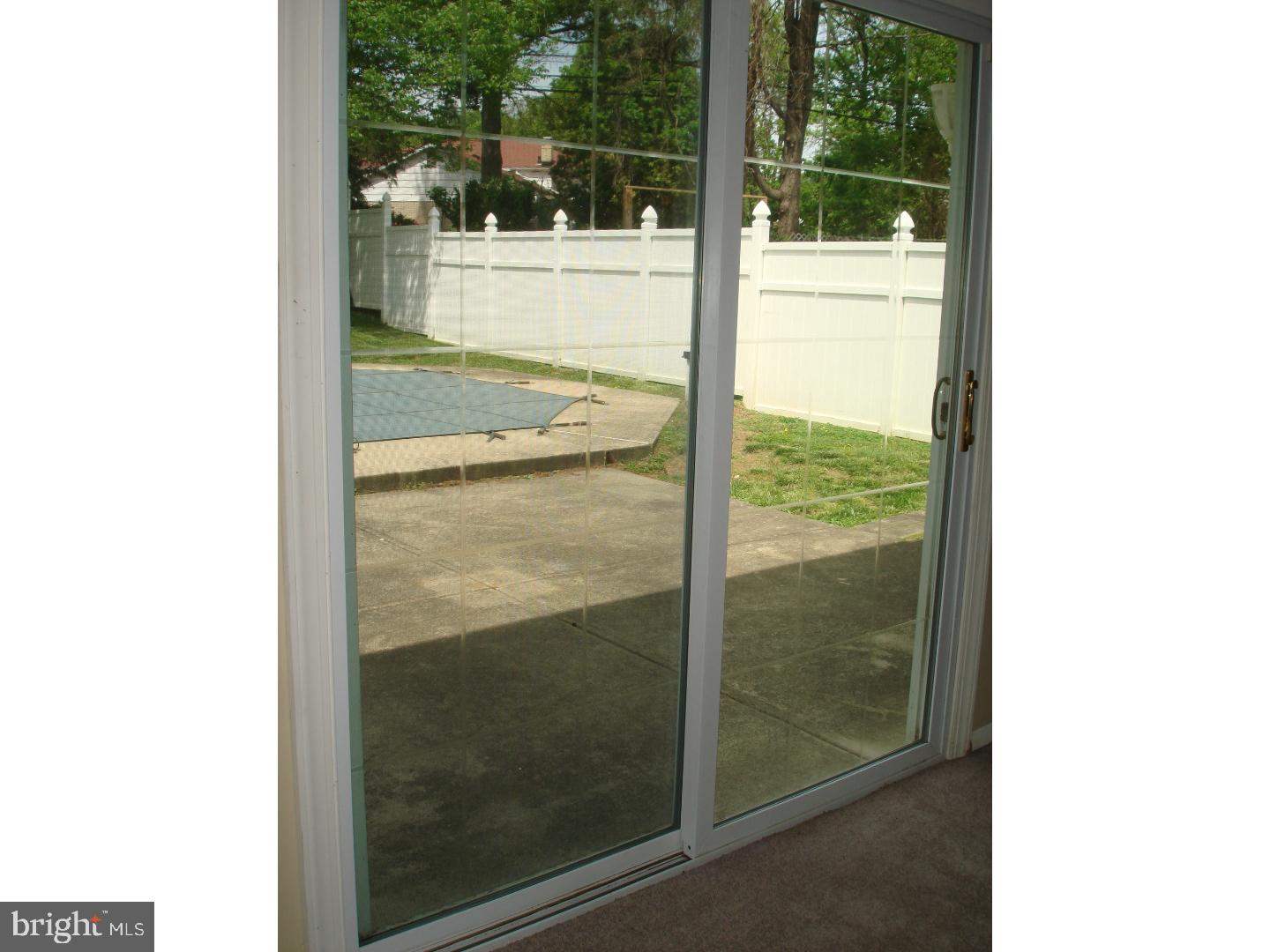 9734 Susan Road Philadelphia, PA 19115 - Photo 11 of 21