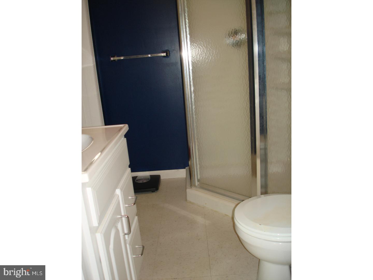 9734 Susan Road Philadelphia, PA 19115 - Photo 12 of 21
