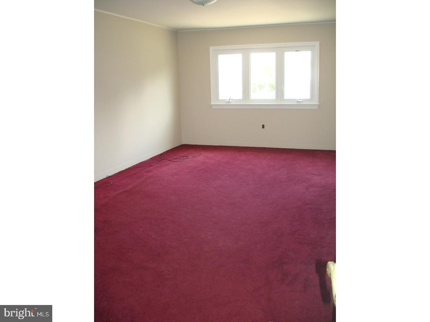 9734 Susan Road Philadelphia, PA 19115 - Photo 13 of 21