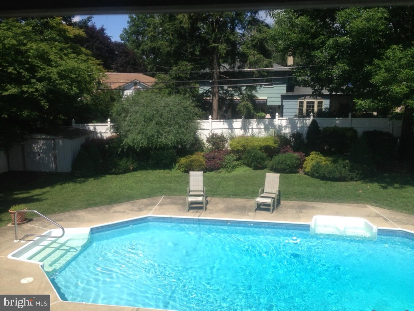 9734 Susan Road Philadelphia, PA 19115 - Photo 20 of 21