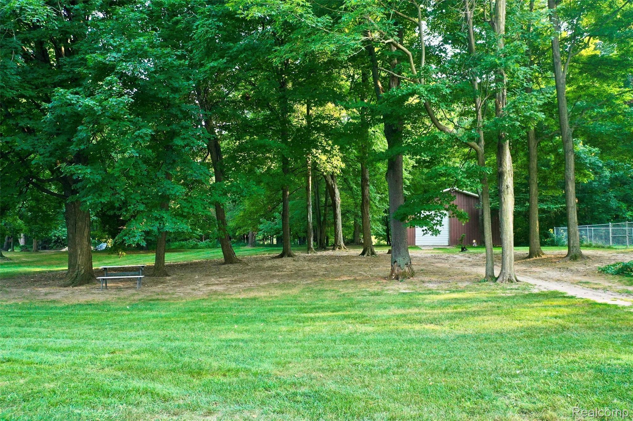 4280 East Coldwater Road Flint, MI 48506 - Photo 46 of 72 5AE77138-0F44-448D-8618-2E26C2A2616C_1_201_a.jpeg