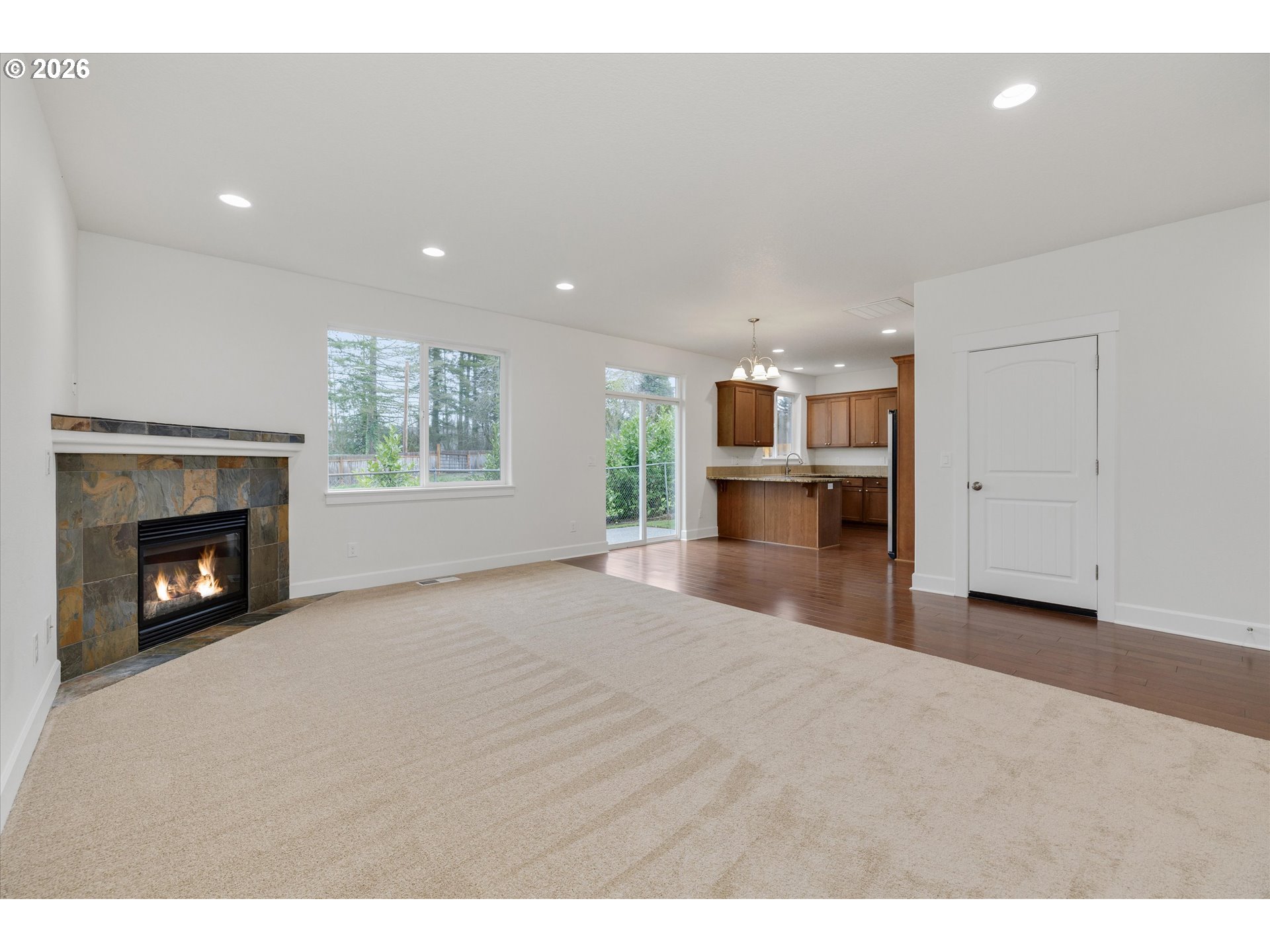 4489 Southeast Hillyard Court Gresham, OR 97080 - Photo 11 of 24