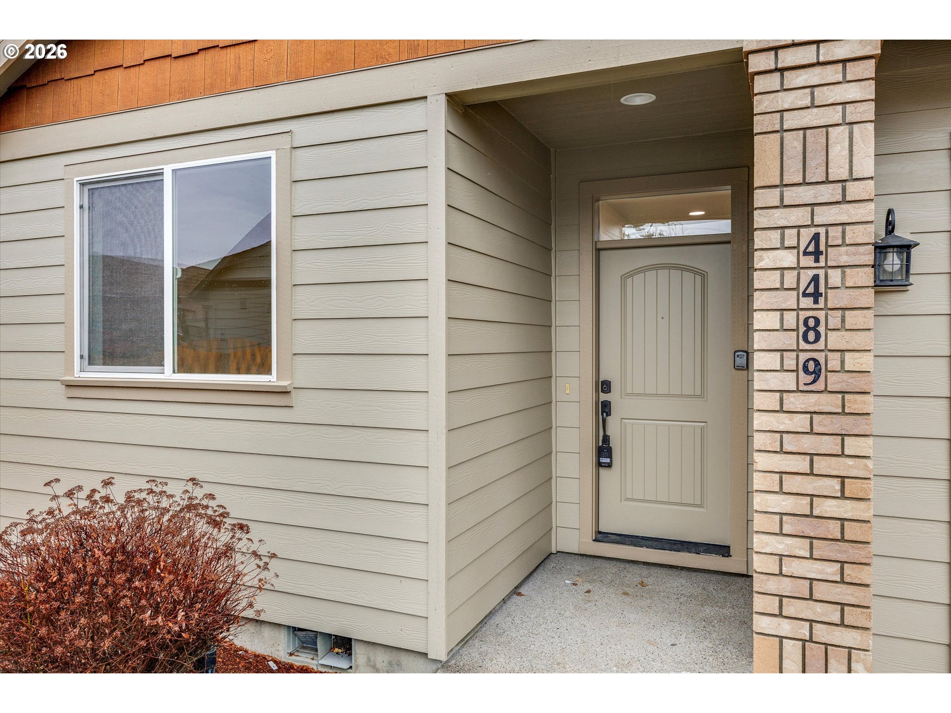 4489 Southeast Hillyard Court Gresham, OR 97080 - Photo 3 of 24