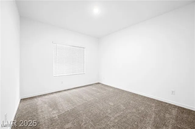 $3,090 | 3809 Cliff Meadow Court, Las Vegas, NV 89129