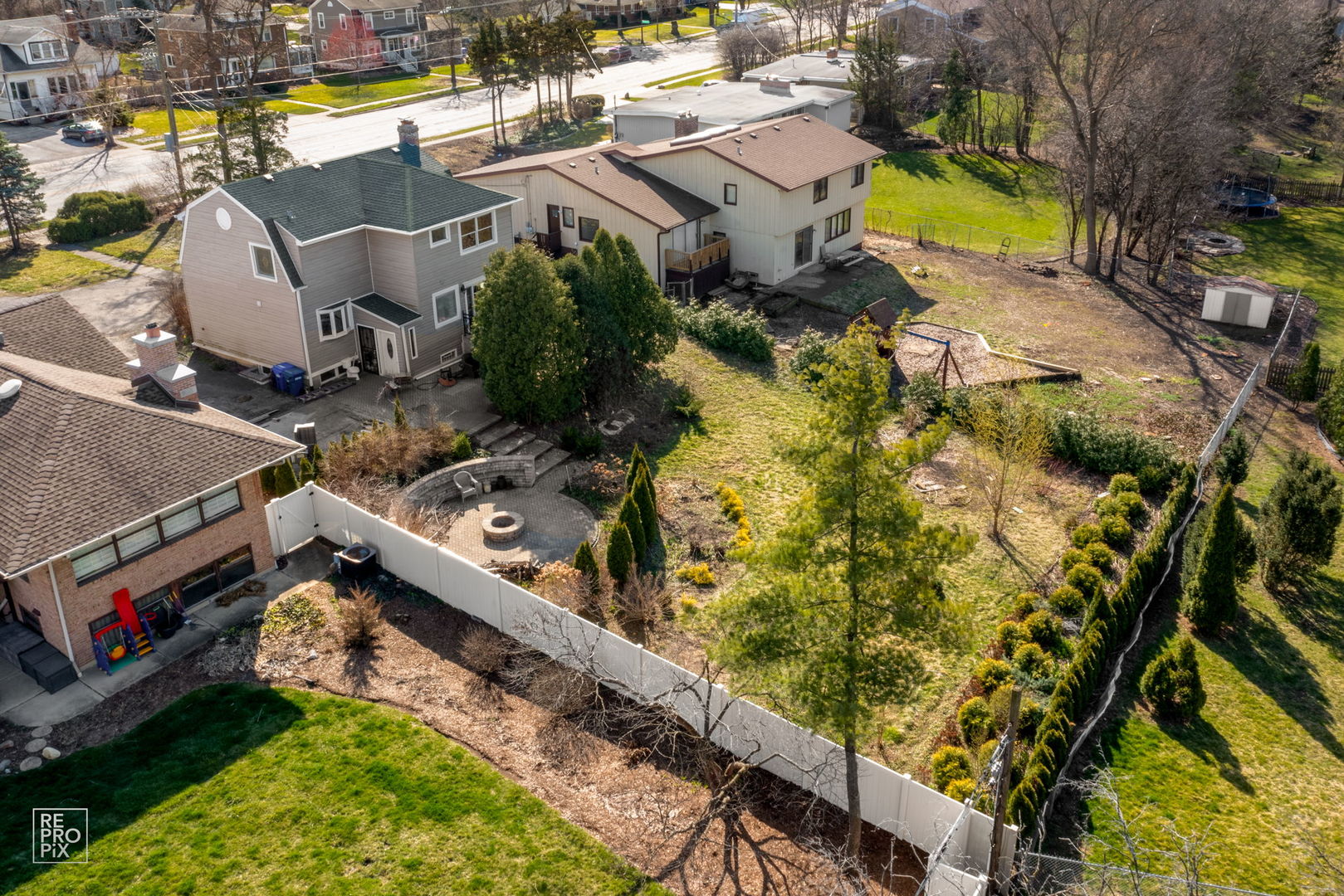 726 South Naperville Road Wheaton, IL 60187 - Photo 21 of 28 an aerial view of residential houses with outdoor space