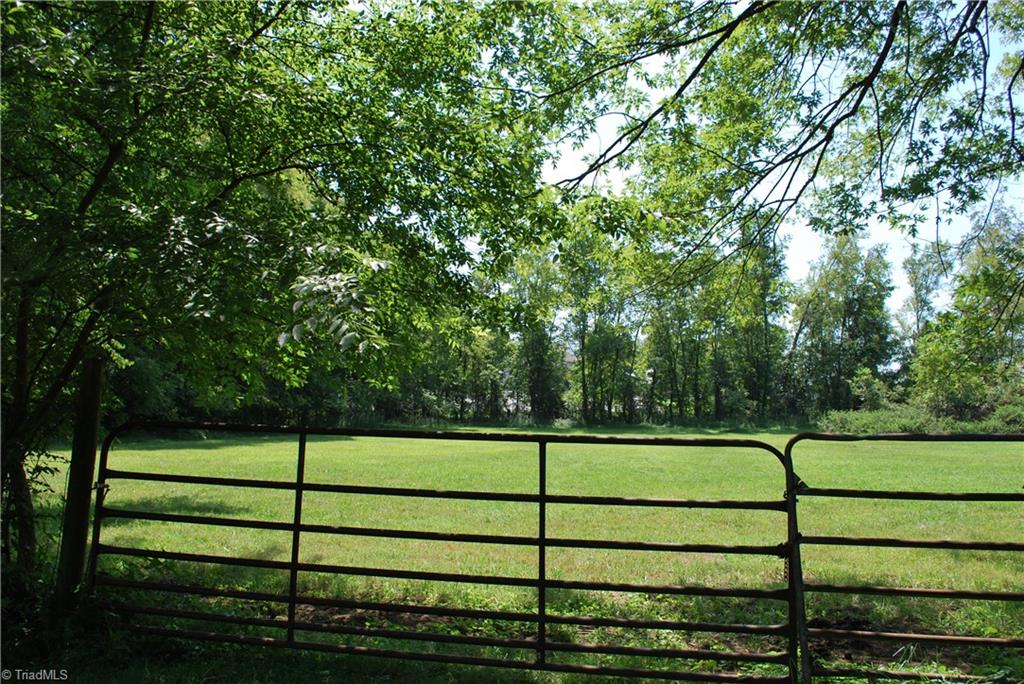 1891 Farmington Road Mocksville, NC 27028 - Photo 7 of 36 Gallery Image 7