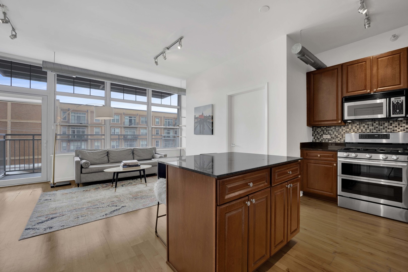 1200 West Monroe Street, Unit 412 Chicago, IL 60607 - Photo 12 of 24