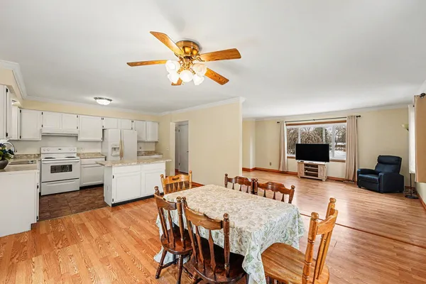 $389,000 | 24213 Broadview Street, Farmington Hills, MI 48336