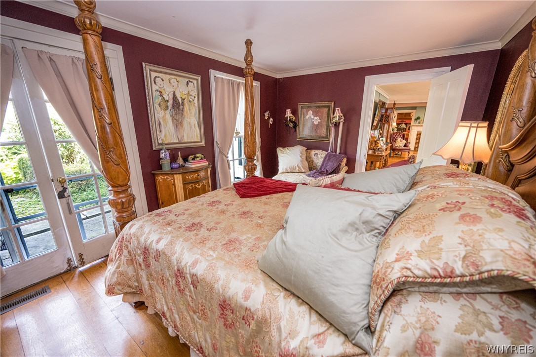 905 Sturgeon Point Road Evans, NY 14047 - Photo 17 of 50 Gallery Image 17