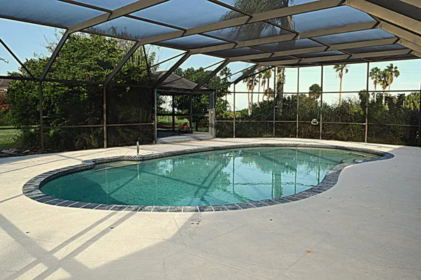 $3,700 | 285 Utopia Circle, Merritt Island, FL 32952