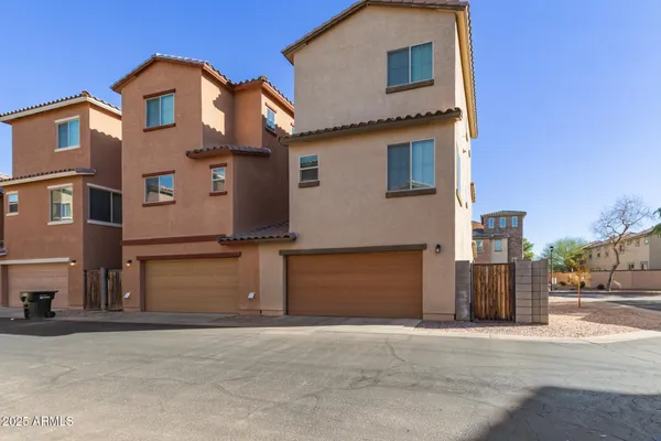 $309,000 | 1940 North 77th Drive, Phoenix, AZ 85035