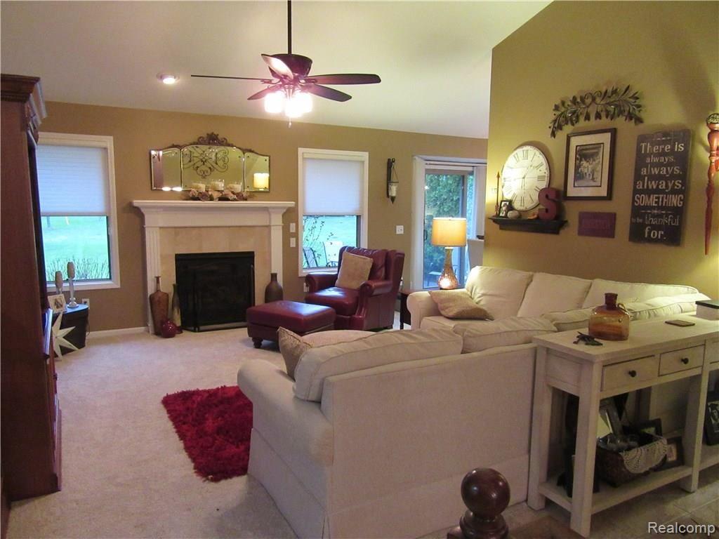 21460 Timber Ridge Drive Woodhaven, MI 48183 - Photo 5 of 50