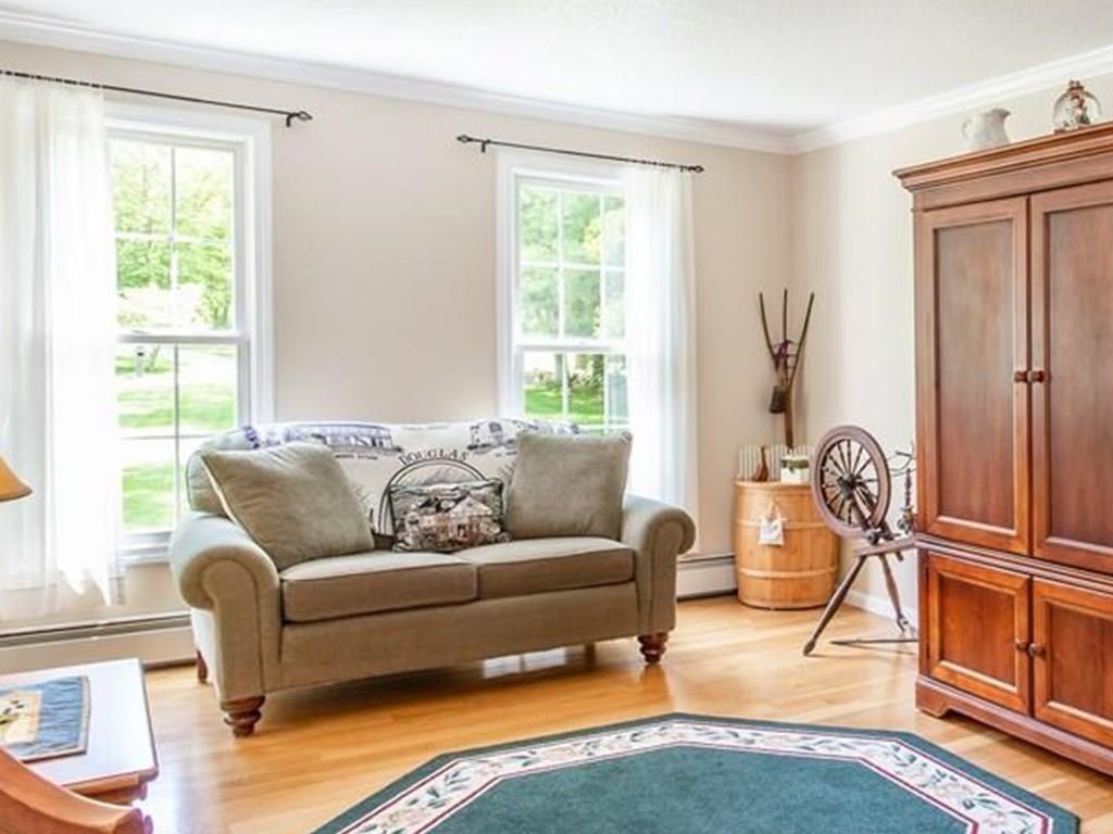 23 Old Farm Road Douglas, MA 01516 - Photo 8 of 23 Gallery Image 8