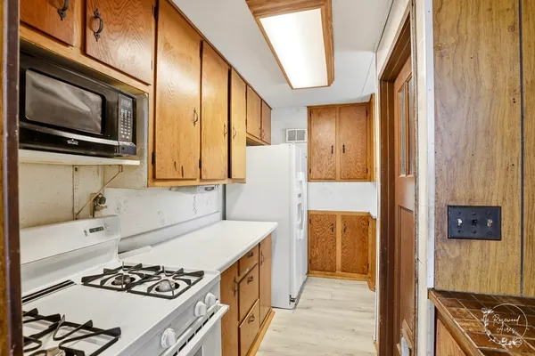 $114,900 | 1055 South 4th Avenue, Kankakee, IL 60901