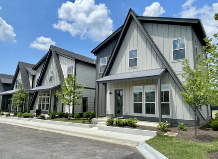 $650,000 | 404 Morningside Manor, Nashville, TN 37209
