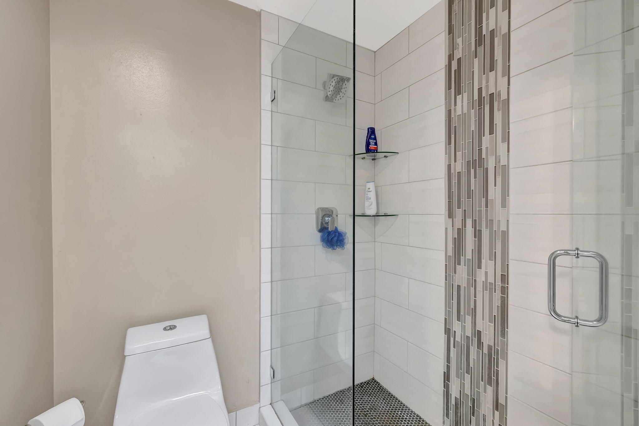 23359 Southwest 55th Way, Unit E Boca Raton, FL 33433 - Photo 21 of 41 Master bathroom