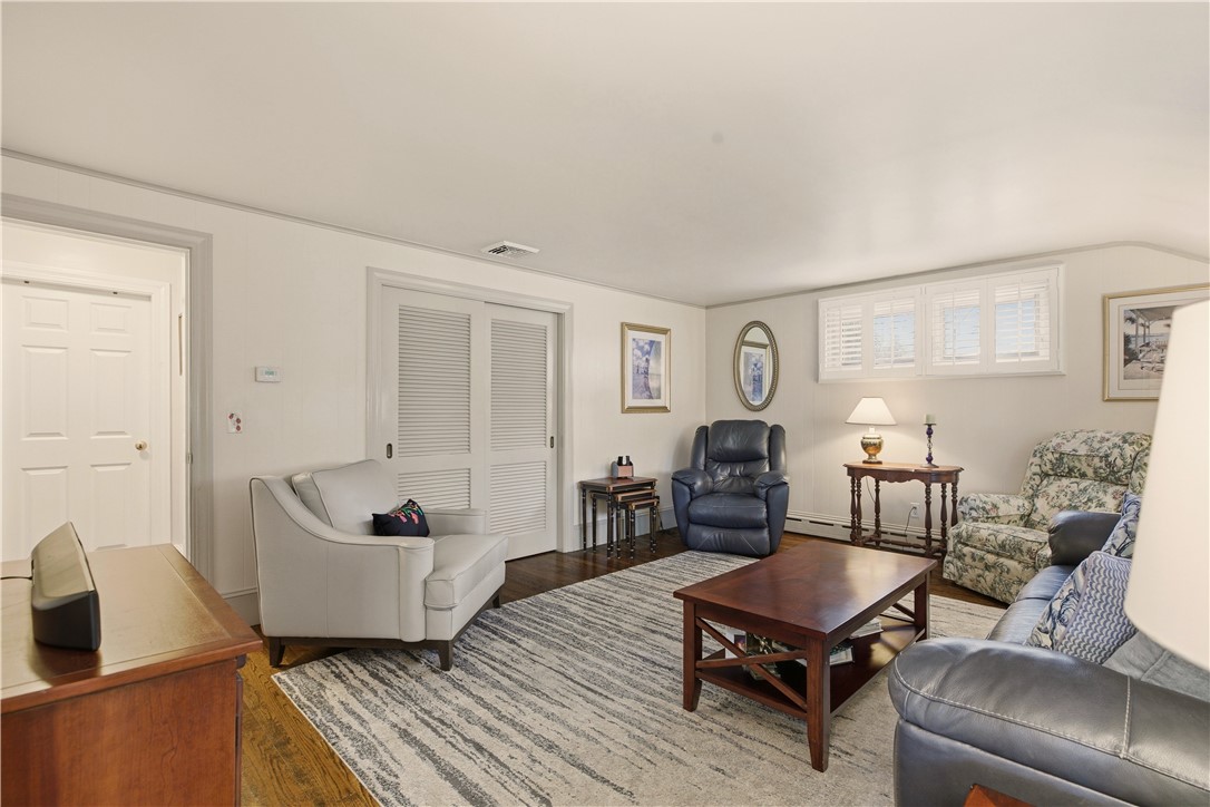 1282 E Road Tiverton, RI 02878 - Photo 21 of 50