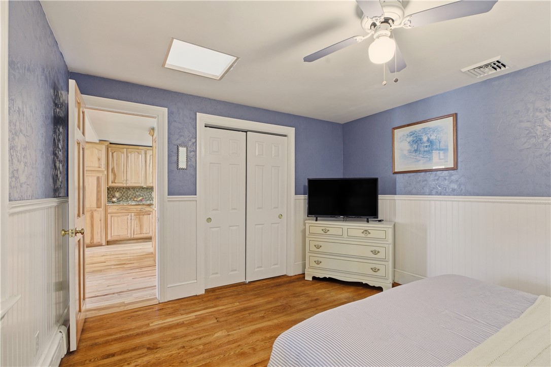 1282 E Road Tiverton, RI 02878 - Photo 26 of 50