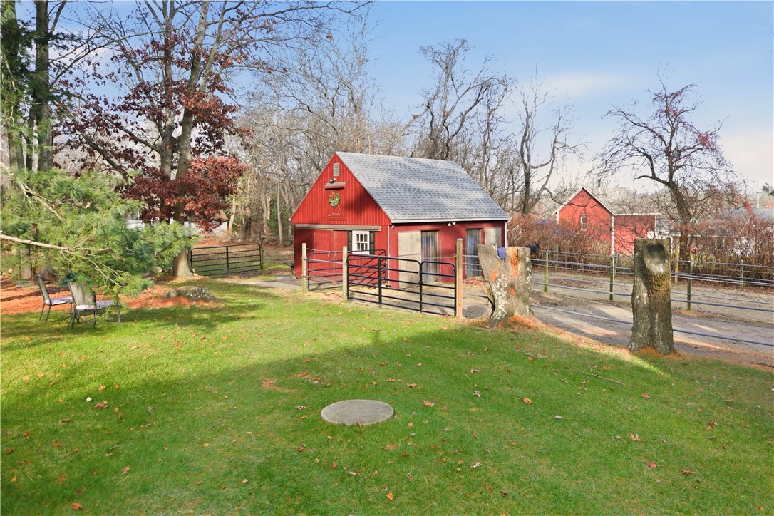 1282 E Road Tiverton, RI 02878 - Photo 33 of 50