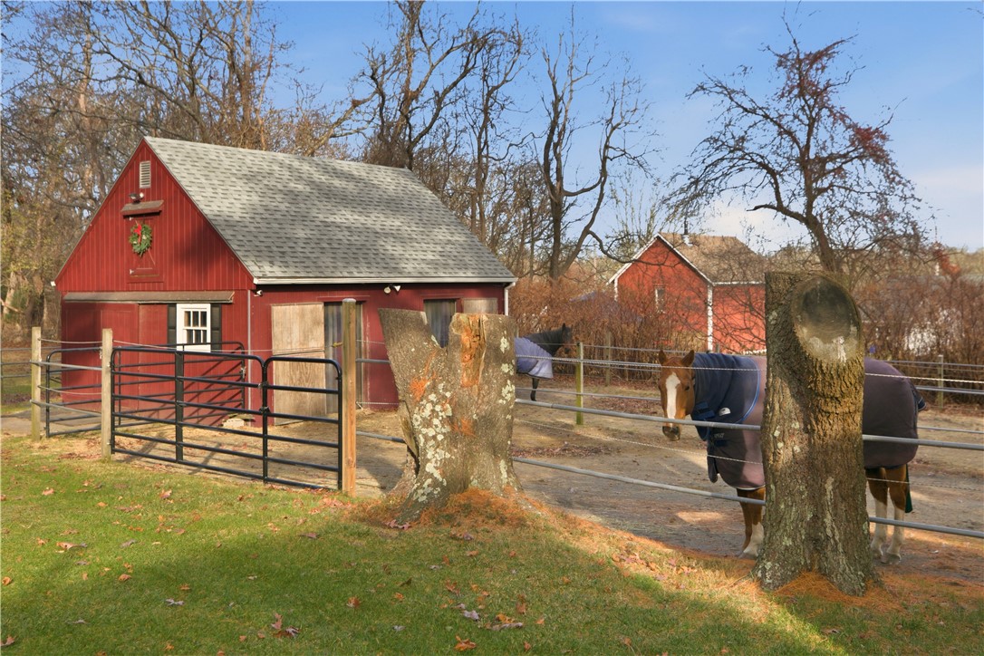 1282 E Road Tiverton, RI 02878 - Photo 34 of 50