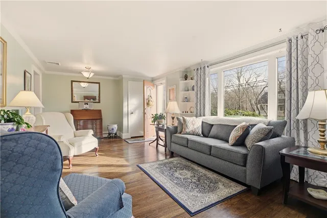 $749,000 | 1282 E Road, Tiverton, RI 02878