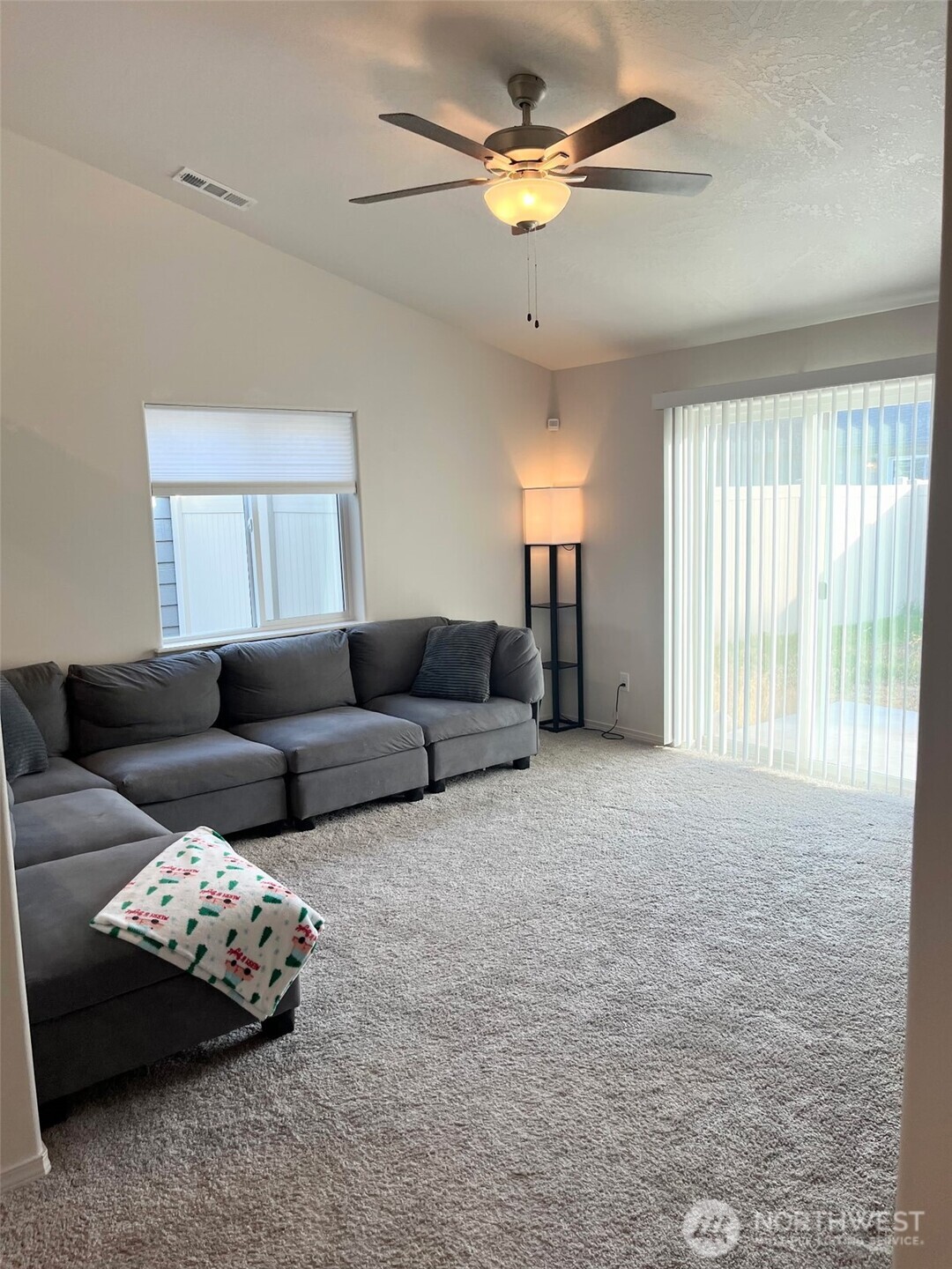 1119 West Aspen Road Moses Lake, WA 98837 - Photo 9 of 19 Gallery Image 9