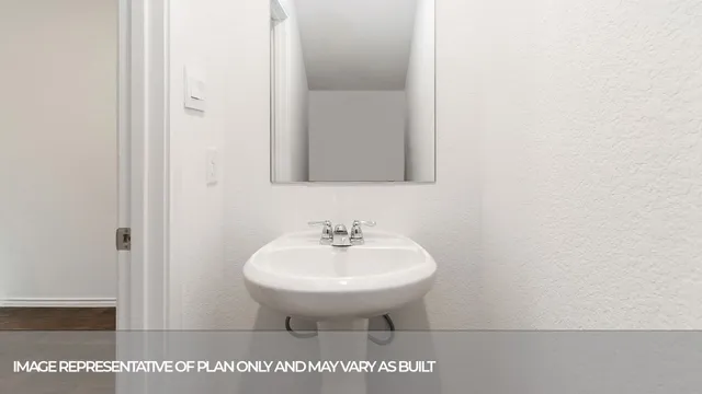 $249,990 | 2203 Lionheart Drive, Luling, TX 78648