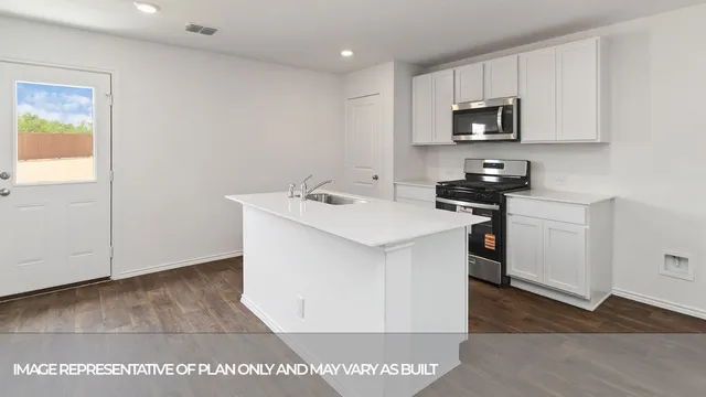 $249,990 | 2203 Lionheart Drive, Luling, TX 78648