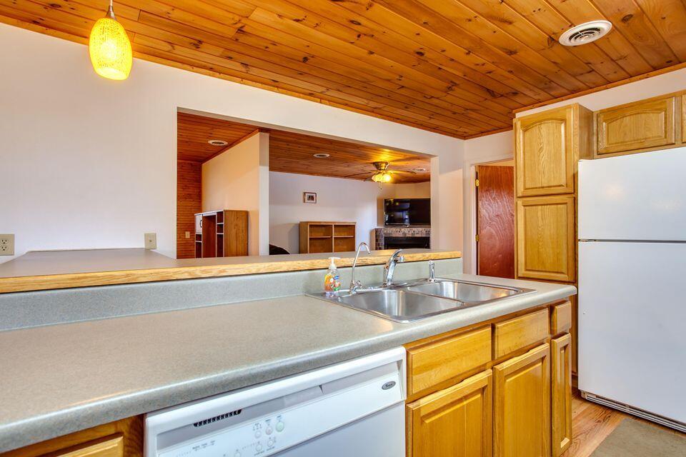 1986 Bluff Road Harriman, TN 37748 - Photo 12 of 35 20191004140457068216000000-o