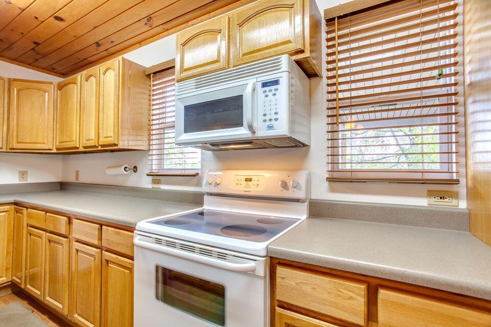 1986 Bluff Road Harriman, TN 37748 - Photo 13 of 35 20191004140458756211000000-o