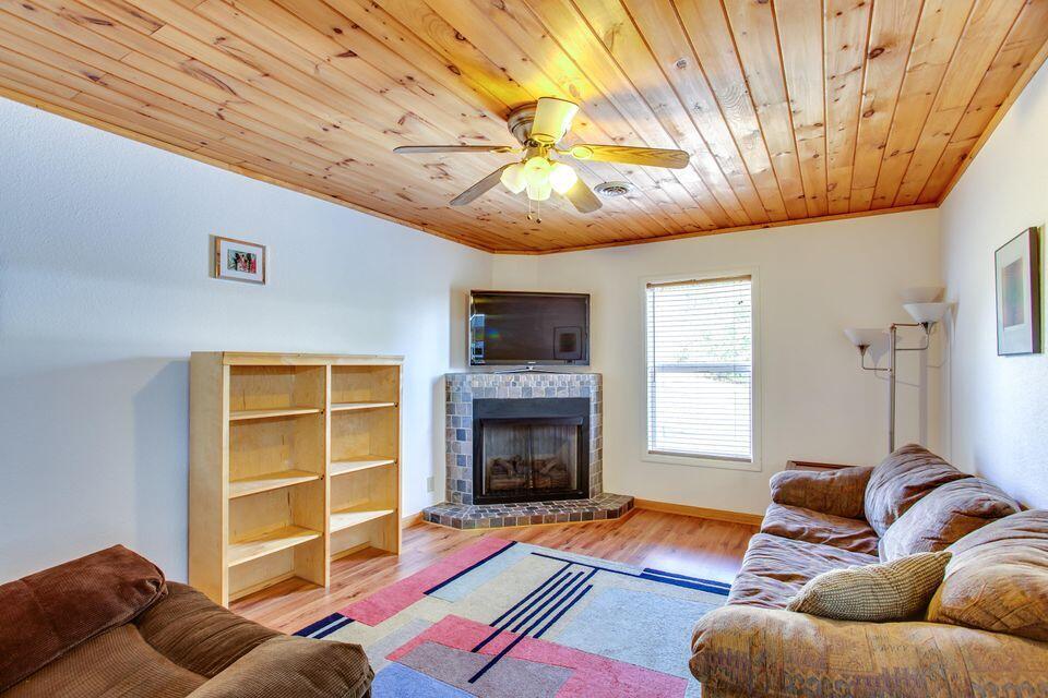 1986 Bluff Road Harriman, TN 37748 - Photo 15 of 35 20191004140503618660000000-o
