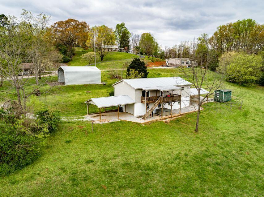 1986 Bluff Road Harriman, TN 37748 - Photo 33 of 35 20200406210755332000000000-o