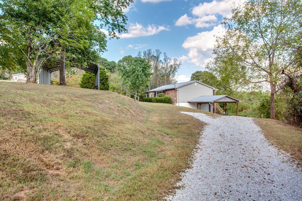 1986 Bluff Road Harriman, TN 37748 - Photo 5 of 35 20191004140438228258000000-o