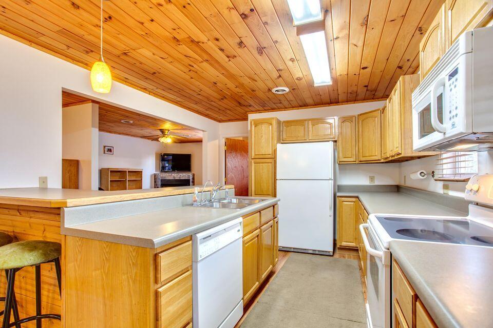 1986 Bluff Road Harriman, TN 37748 - Photo 10 of 35 20191004140451106073000000-o