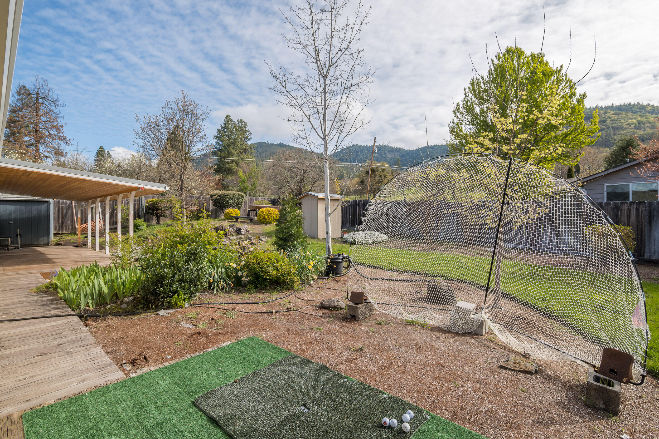2399 Scoville Road Grants Pass, OR 97526 - Photo 26 of 34 2399NWScovilleRd-033