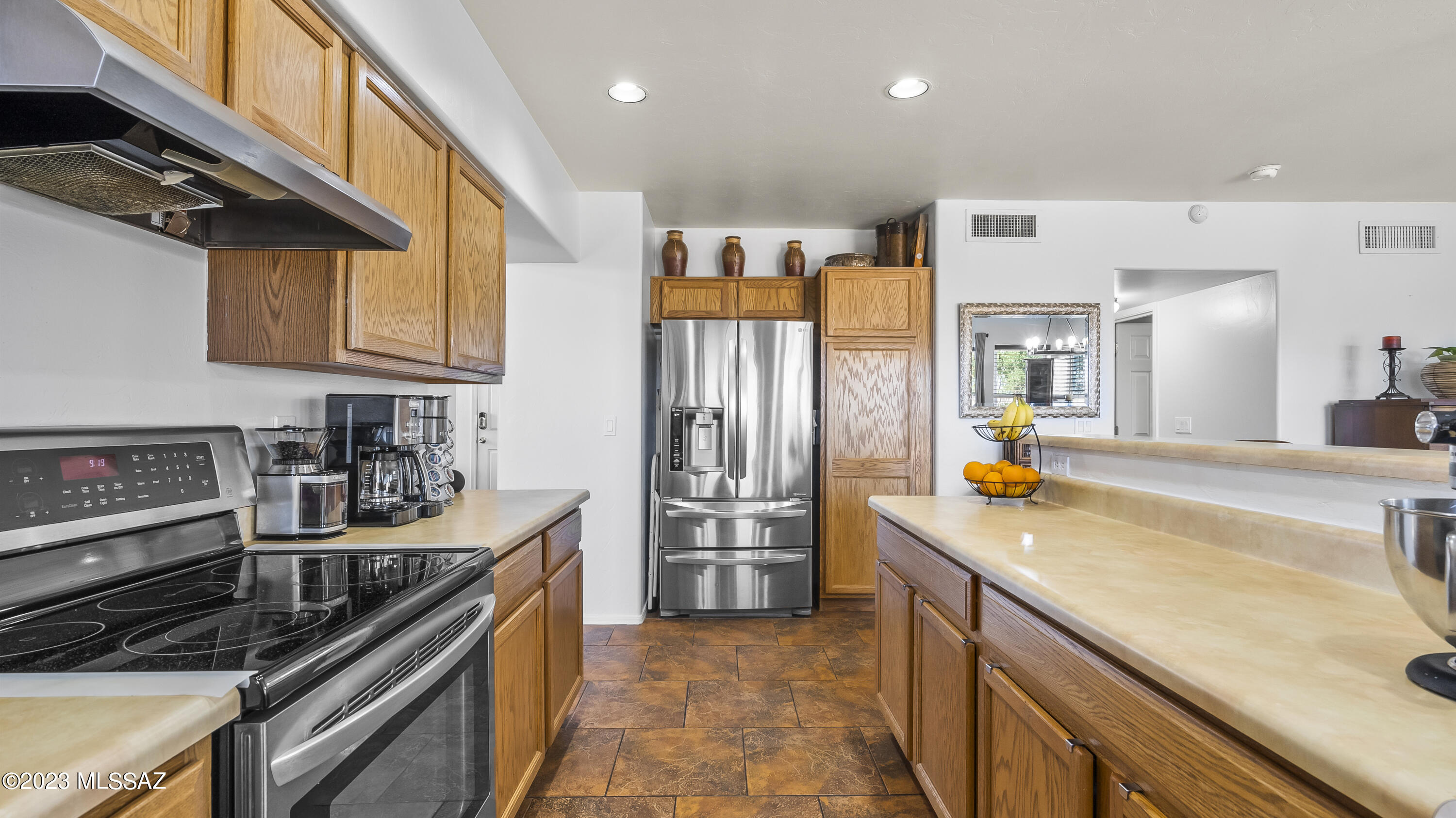 874 Damon Court Rio Rico, AZ 85648 - Photo 11 of 42