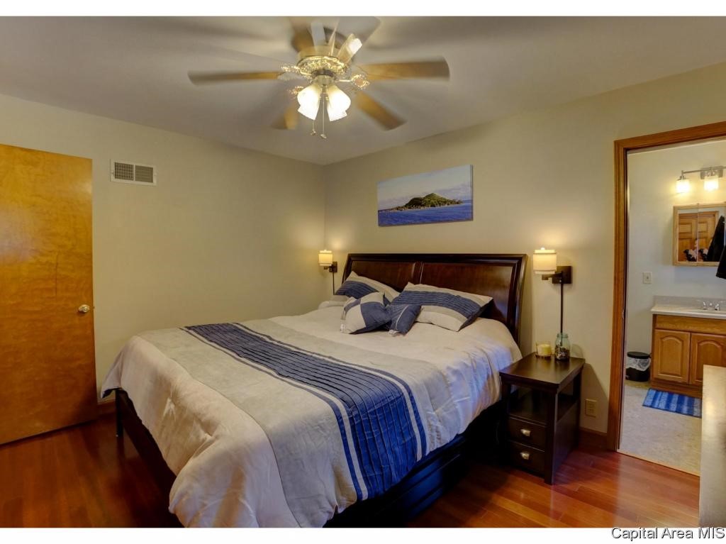 1618 Reed Avenue Springfield, IL 62704 - Photo 12 of 36 Gallery Image 12