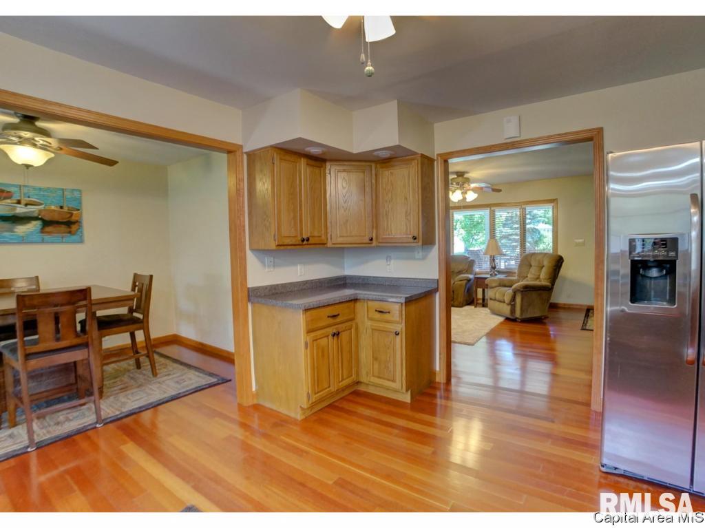 1618 Reed Avenue Springfield, IL 62704 - Photo 20 of 36 Gallery Image 20
