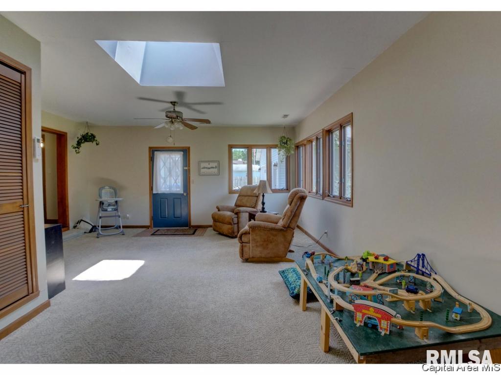 1618 Reed Avenue Springfield, IL 62704 - Photo 22 of 36 Gallery Image 22