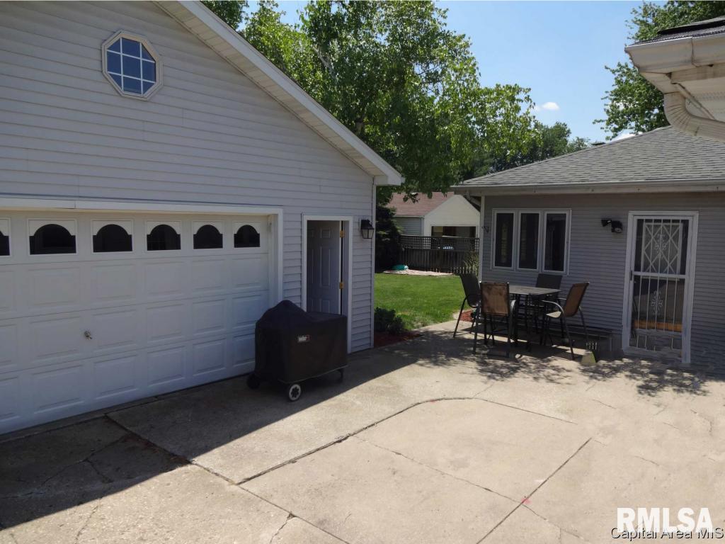 1618 Reed Avenue Springfield, IL 62704 - Photo 34 of 36 Gallery Image 34